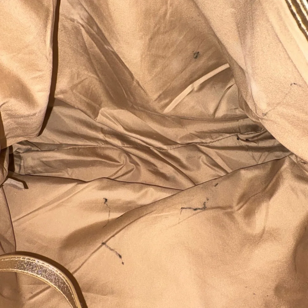 MICHAEL Michael Kors Cream and Gold Tote Bag - Picture 5 of 5